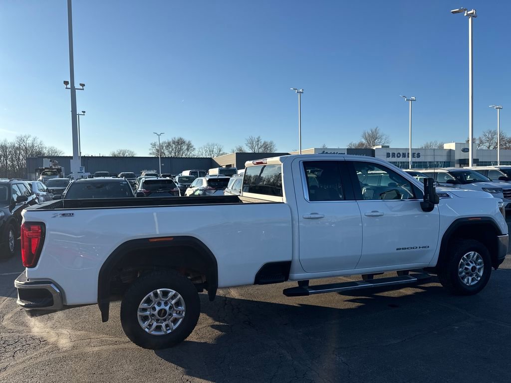 Used 2022 GMC Sierra 2500 SLE w/ SLE Convenience Package image 6