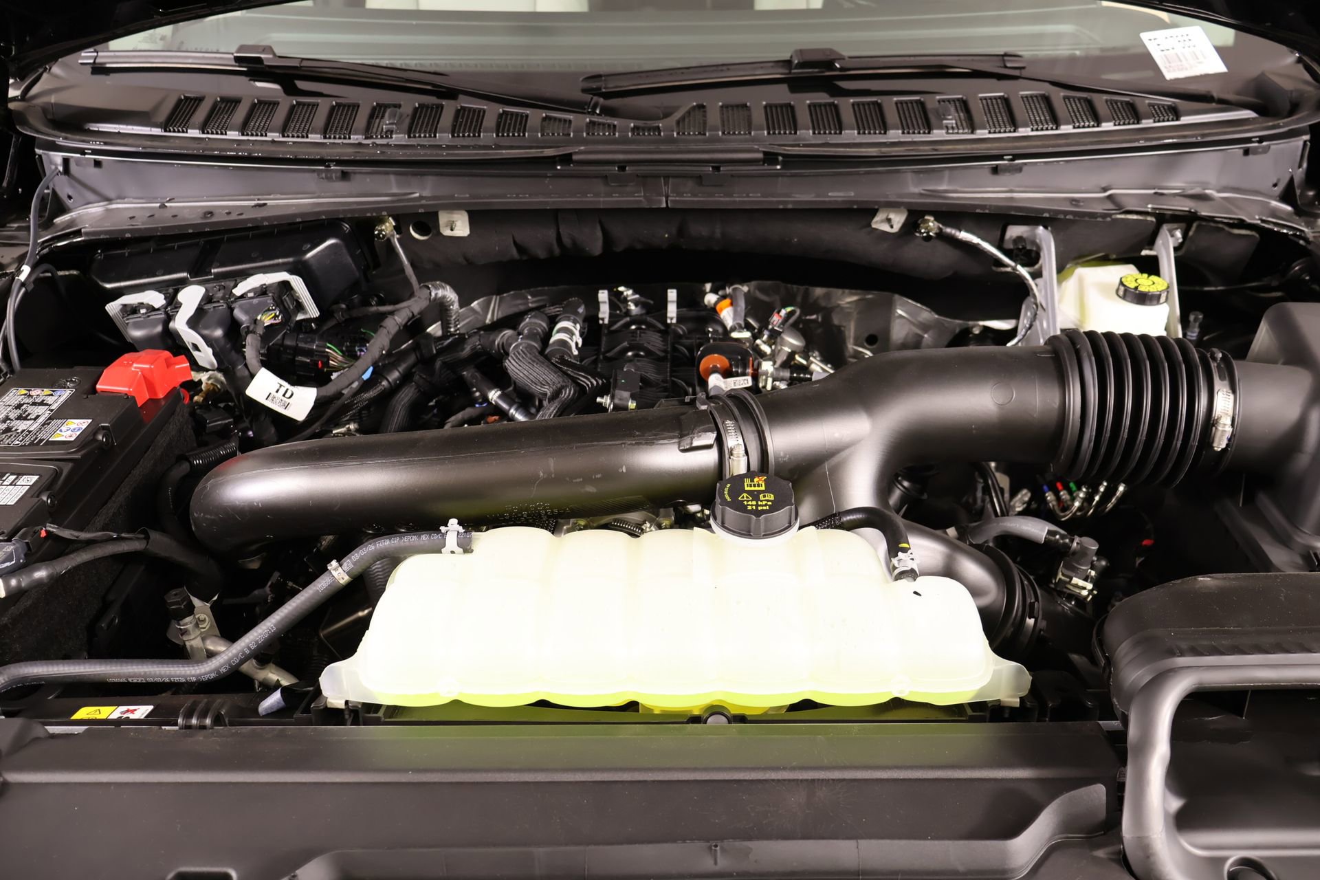 New 2026 Lincoln Navigator Premiere AWD/4WD image 21