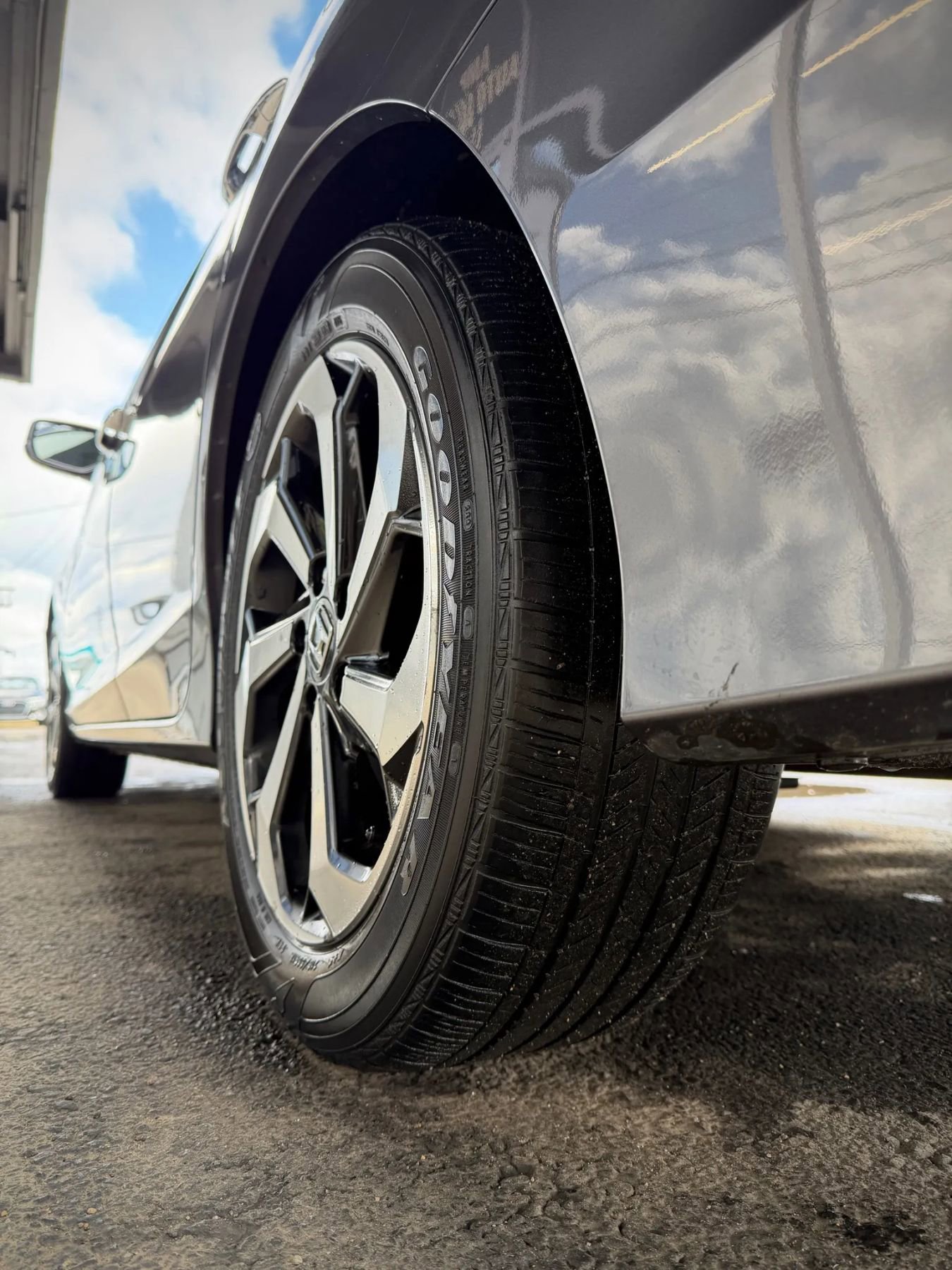 Used 2017 Honda Accord EX image 25