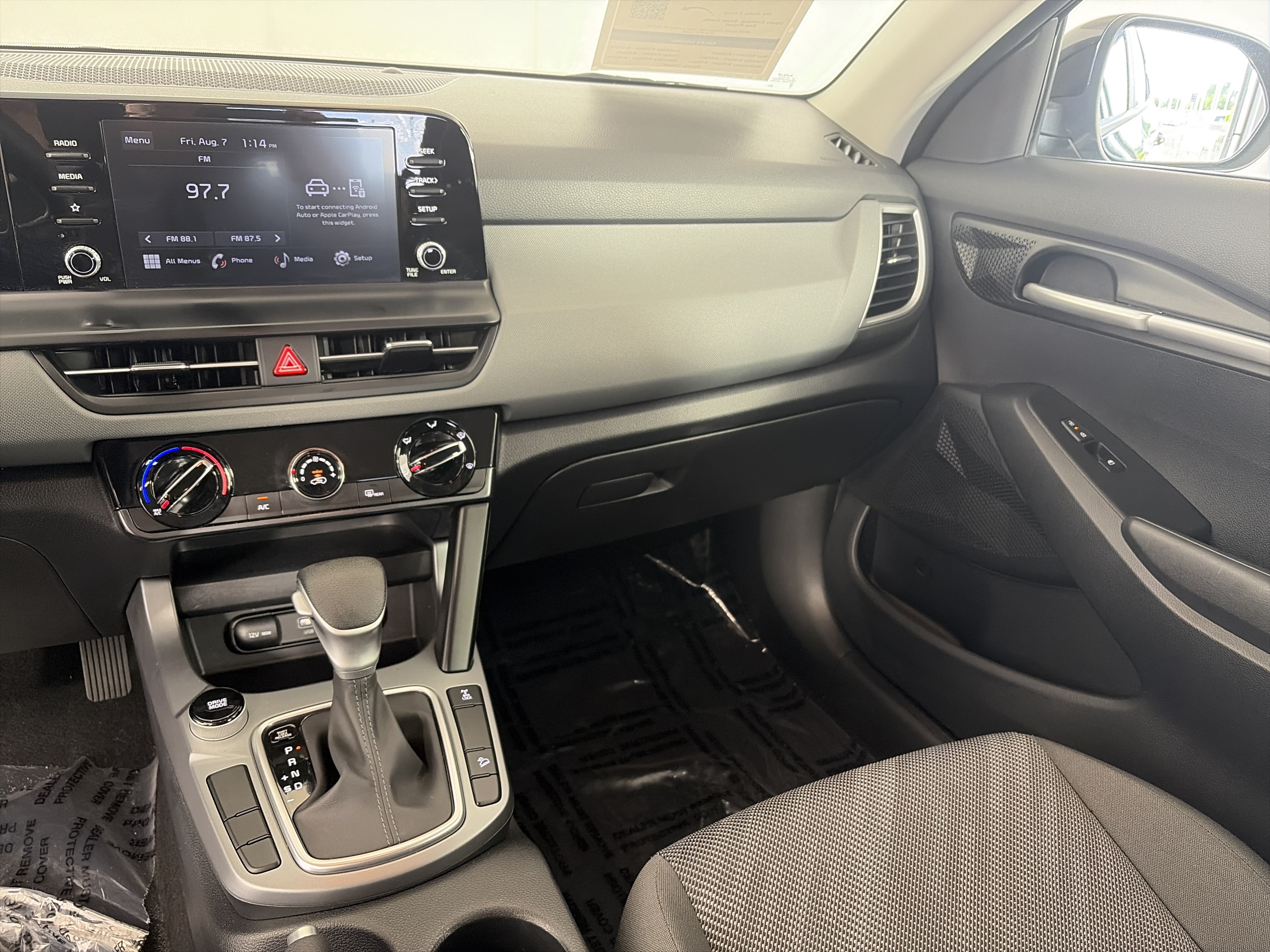 Certified 2024 Kia Seltos LX AWD/4WD image 4