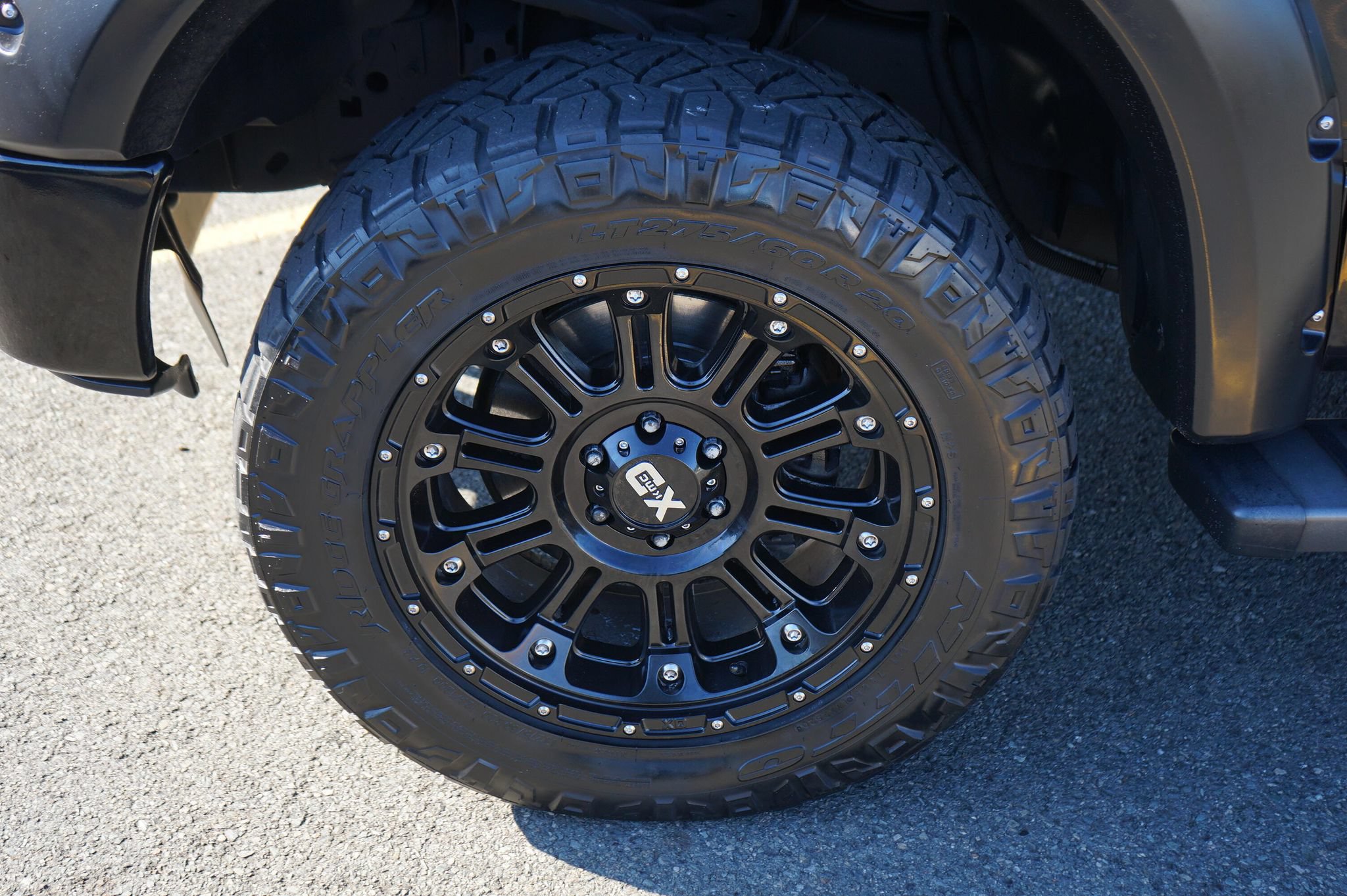 Used 2014 Ford F150 FX4 w/ Equipment Group 402A Luxury AWD/4WD image 9