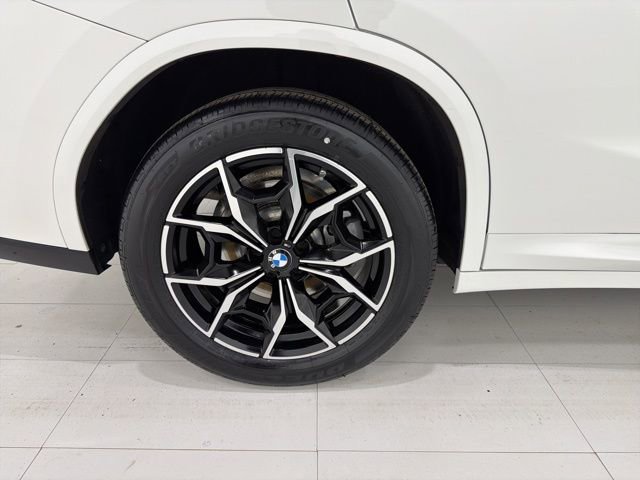 Certified 2024 BMW X4 xDrive30i w/ M Sport Package image 44
