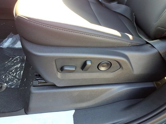 New 2026 Chevrolet Silverado 3500 LT w/ Trail Boss Package AWD/4WD image 7