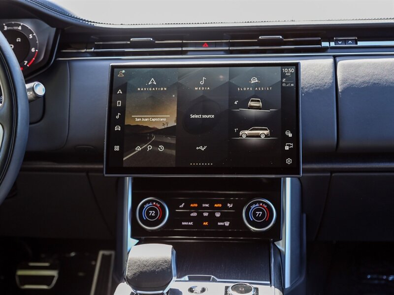 Used 2023 Land Rover Range Rover Autobiography AWD/4WD image 17