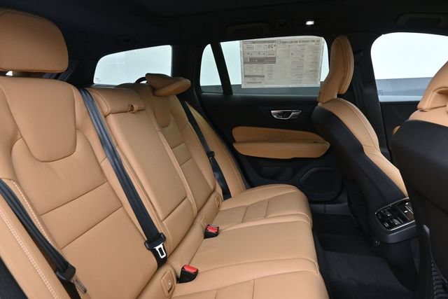 New 2026 Volvo V60 B5 Cross Country Ultra w/ Climate Package AWD/4WD image 34