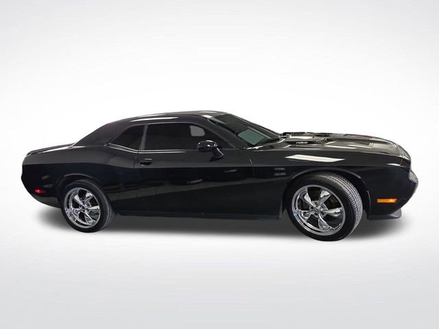 Used 2012 Dodge Challenger R/T image 2