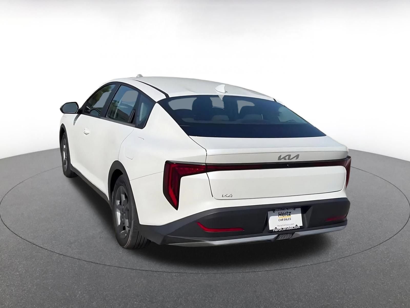 Used 2025 Kia K4 FWD image 9