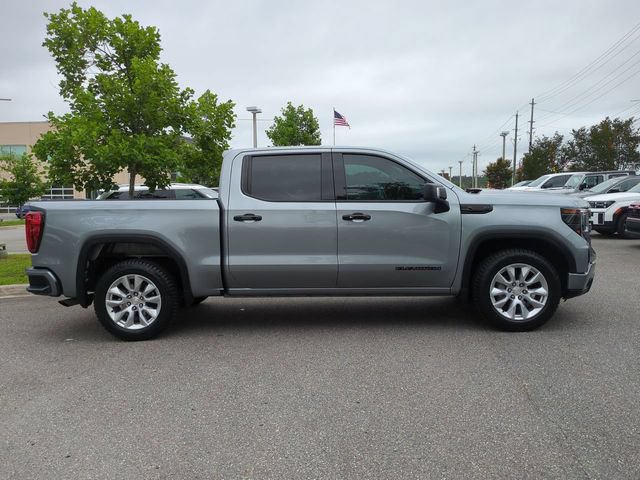Used 2023 GMC Sierra 1500 Elevation RWD image 4