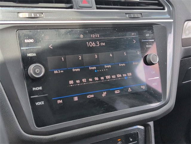 Certified 2023 Volkswagen Tiguan SE image 21