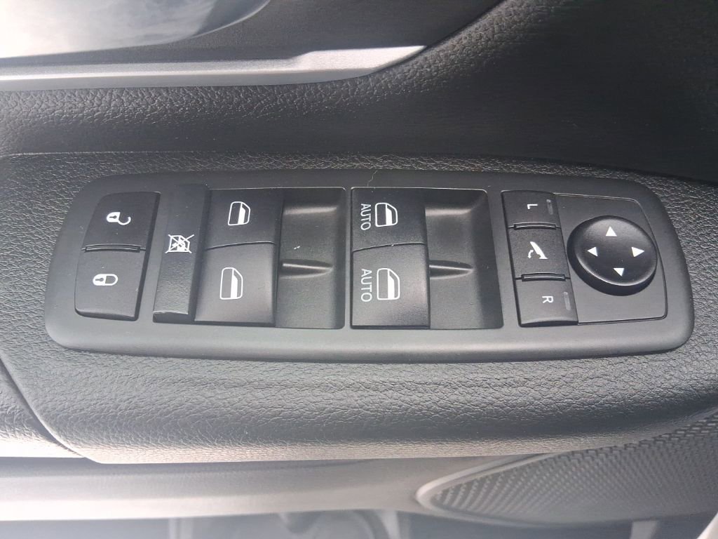 Used 2021 RAM 1500 Big Horn image 19