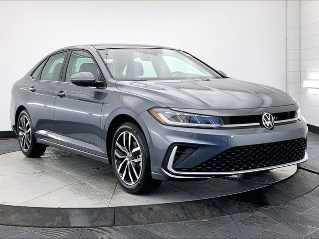 New 2026 Volkswagen Jetta SE image 1