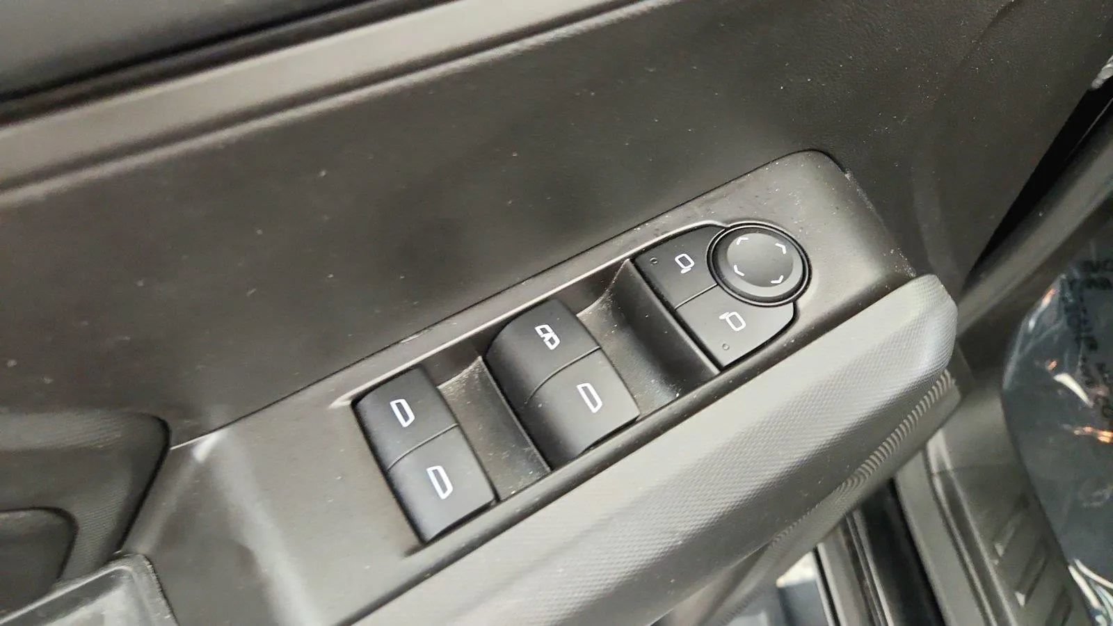 Used 2026 Chevrolet Colorado Trail Boss AWD/4WD image 21