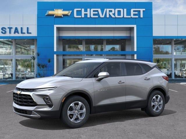 New 2026 Chevrolet Blazer LT w/ Convenience Package FWD image 2