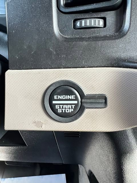 Used 2022 Ford Bronco Wildtrak image 13