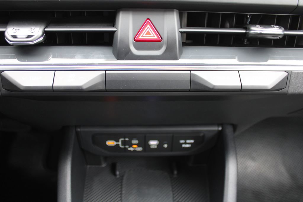 New 2026 Kia K4 GT-Line image 38