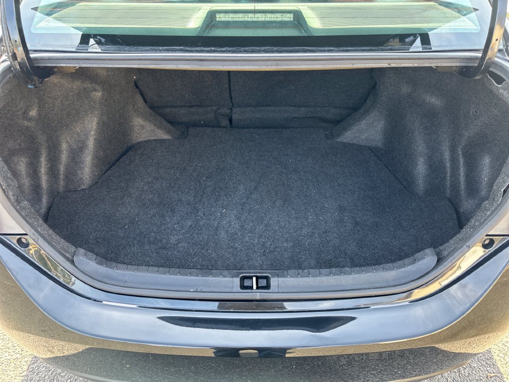 Used 2016 Toyota Corolla S FWD image 18