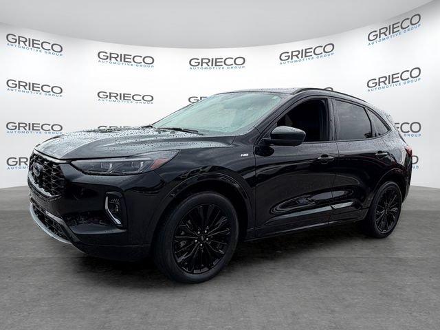 Used 2023 Ford Escape ST-Line Elite AWD/4WD image 3