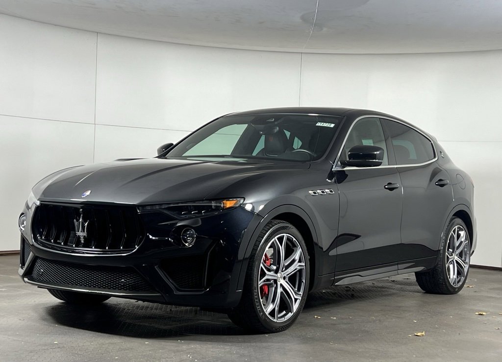 Used 2019 Maserati Levante Trofeo image 1