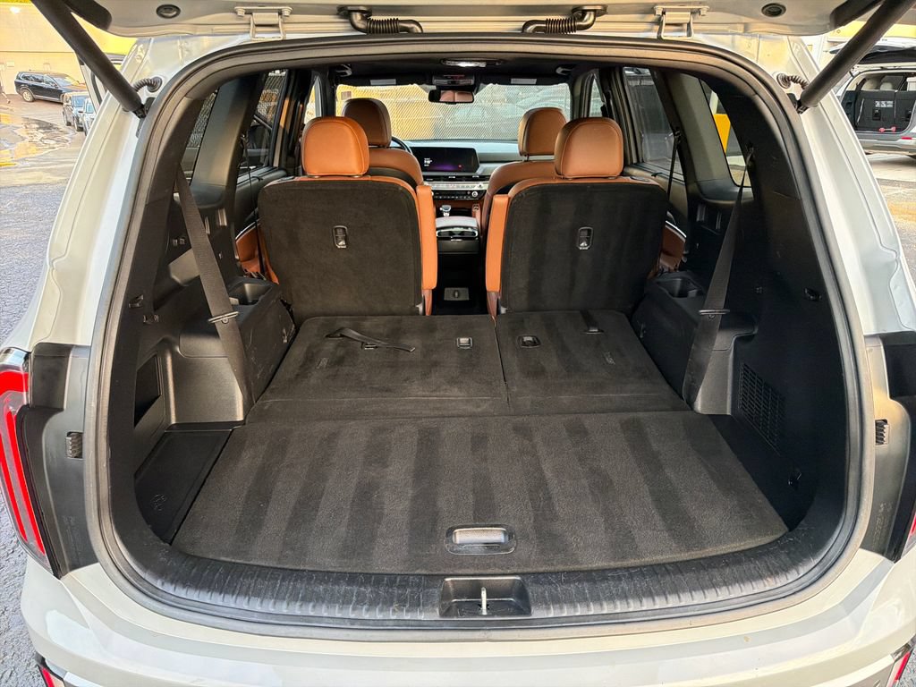 Used 2023 Kia Telluride EX X-Line AWD/4WD image 13