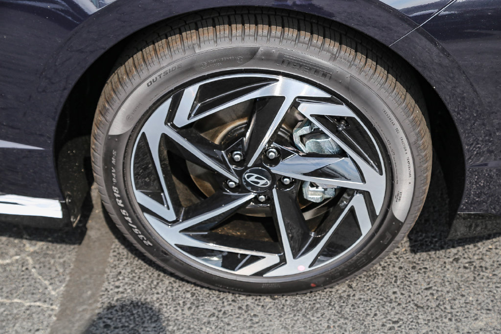 Certified 2026 Hyundai Sonata SEL AWD/4WD image 12