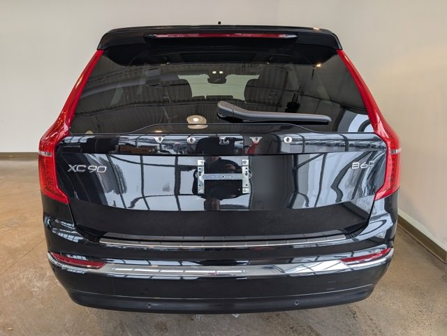 Used 2024 Volvo XC90 B6 Plus w/ Protection Package Premier image 3