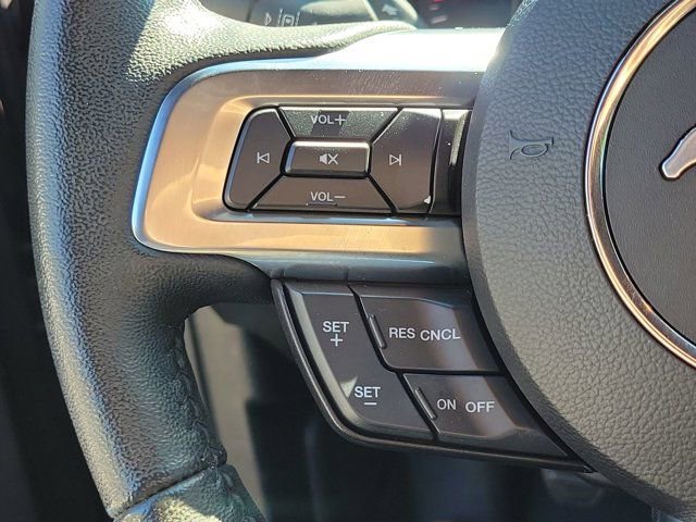 Used 2022 Ford Mustang EcoBoost image 30