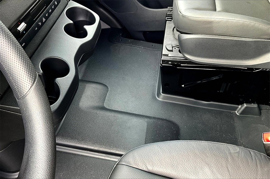 New 2025 Mercedes-Benz Sprinter 4500 image 7