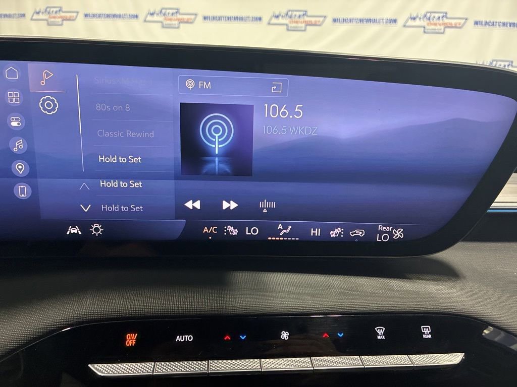 Used 2025 Buick Enclave Preferred AWD/4WD image 46