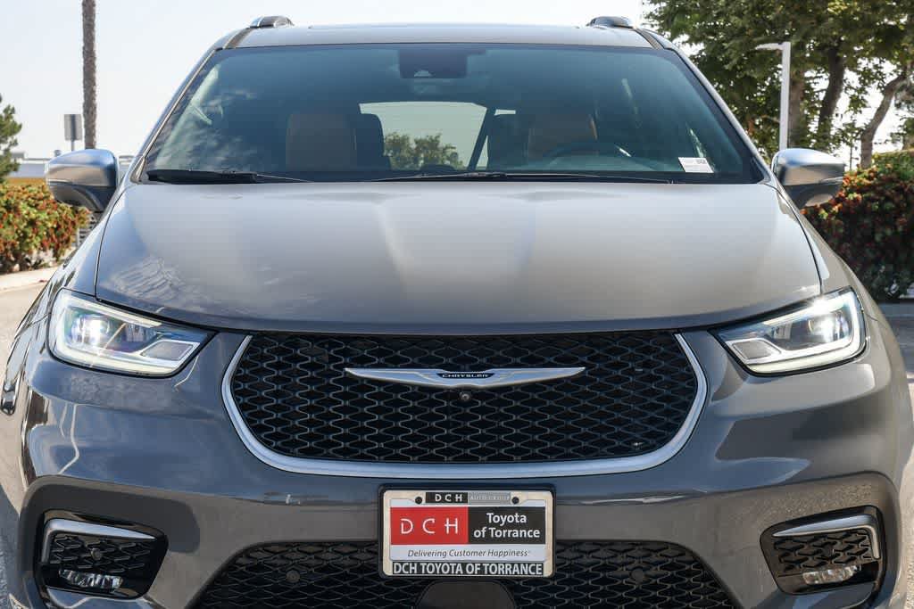 Used 2022 Chrysler Pacifica Pinnacle FWD image 5
