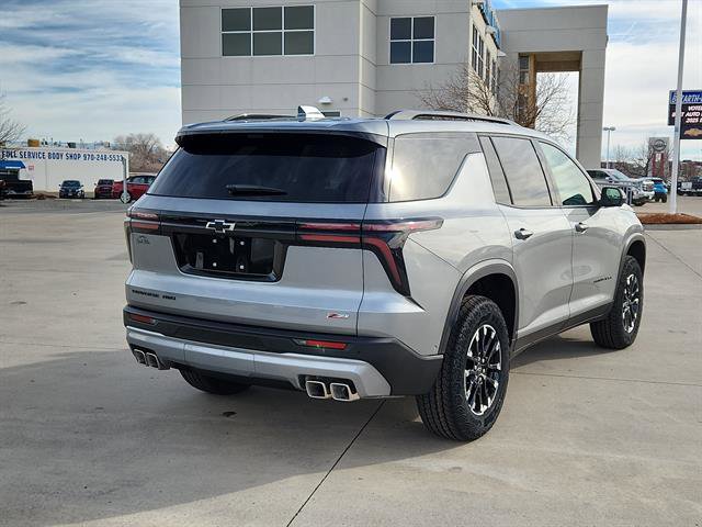 New 2026 Chevrolet Traverse Z71 image 3