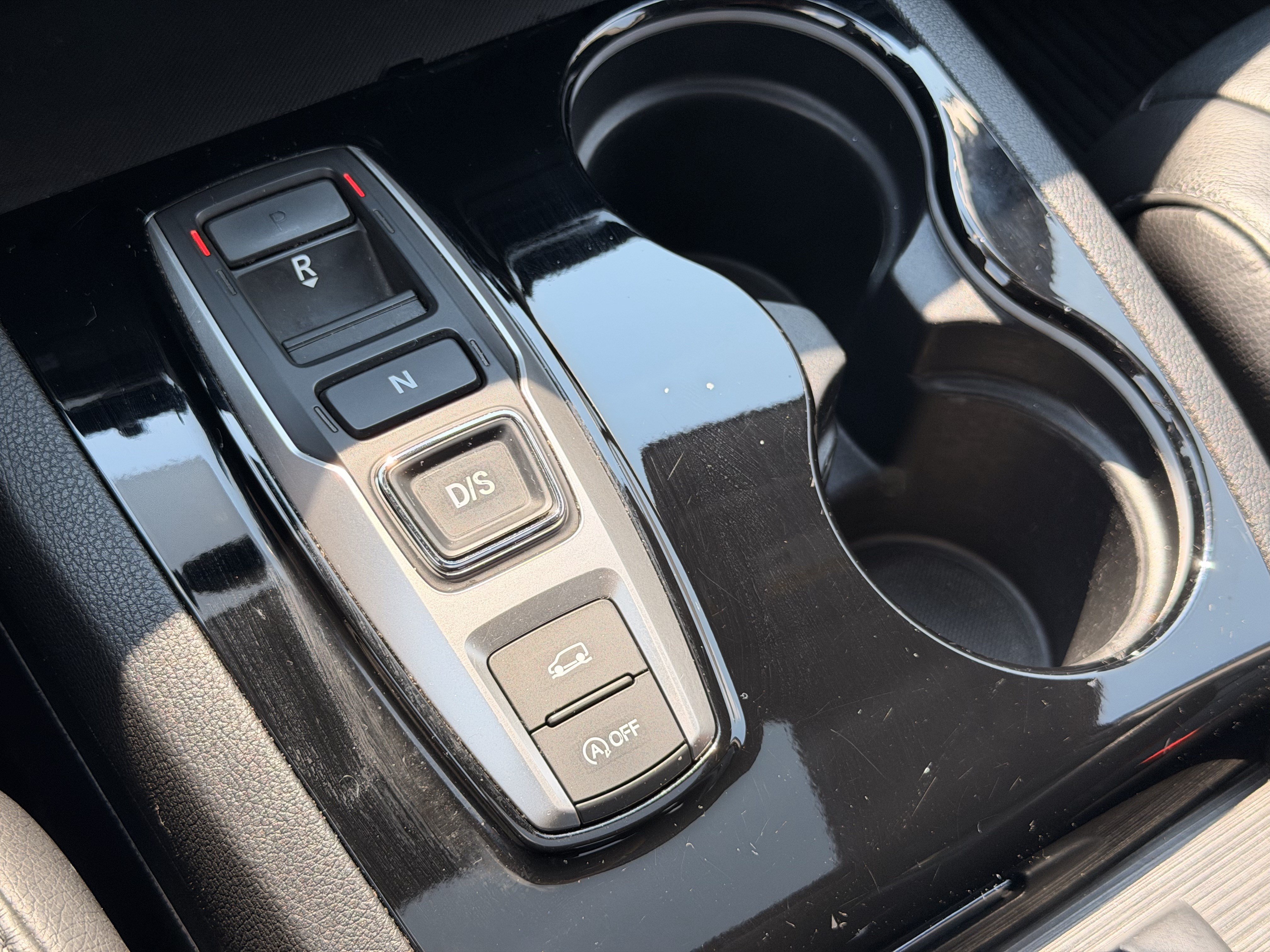 Certified 2019 Honda Pilot Touring image 14
