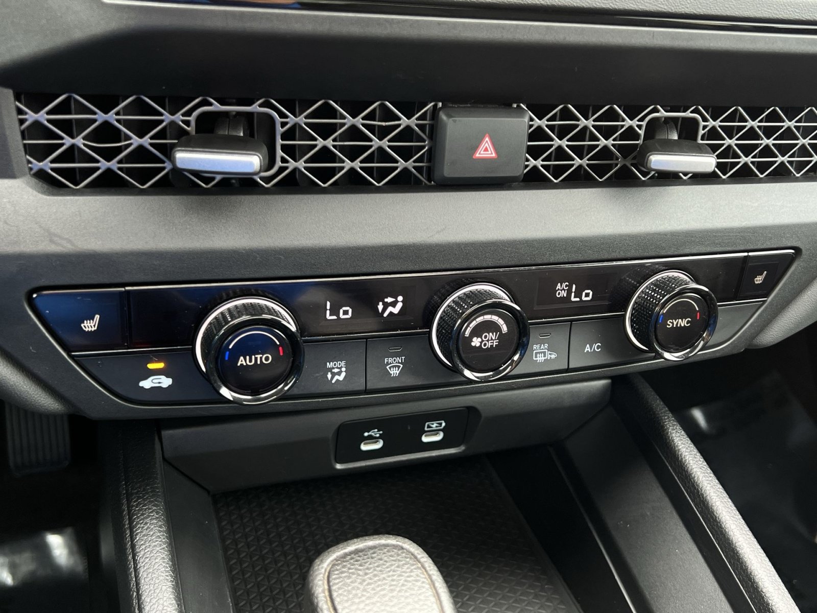 Used 2024 Honda Accord EX image 30