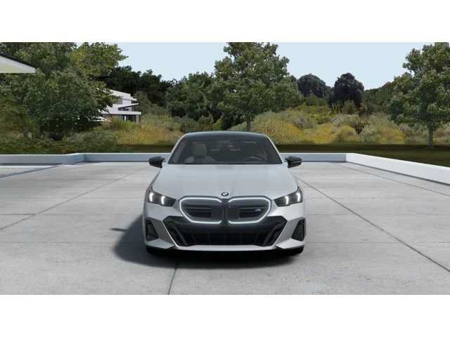 New 2026 BMW i5 AWD/4WD image 3