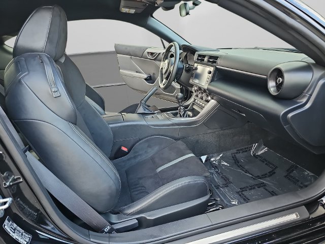 Used 2025 Toyota GR86 Premium RWD image 12