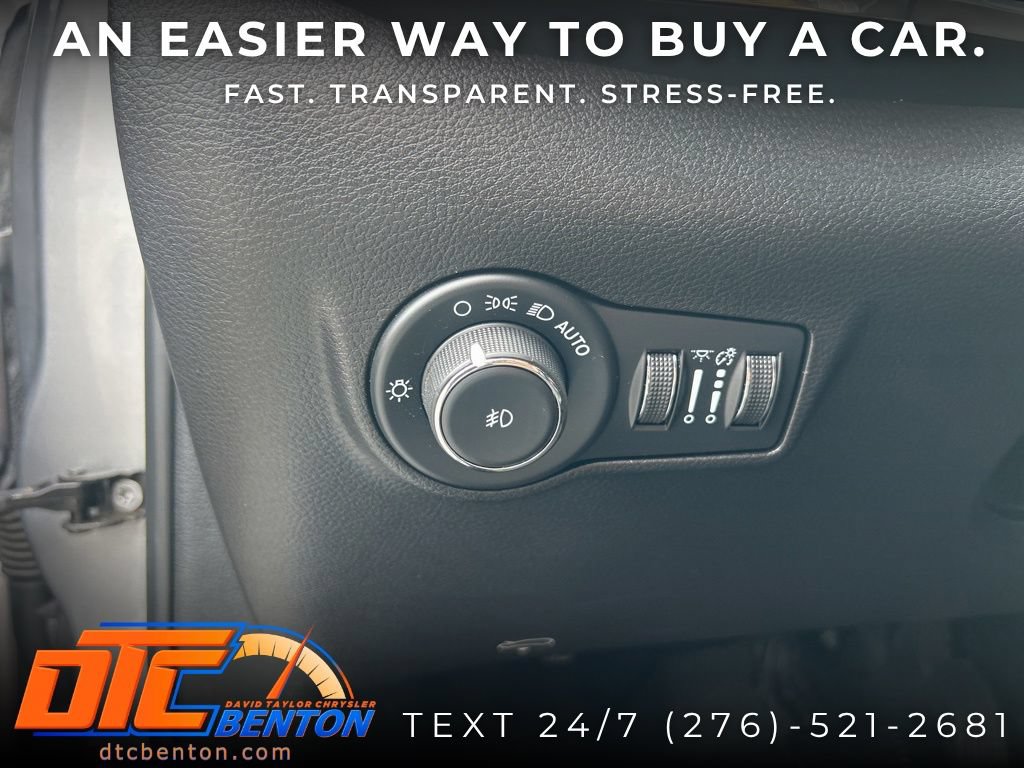 Used 2023 Jeep Compass Limited w/ Elite Group for (Red) Edition AWD/4WD image 17