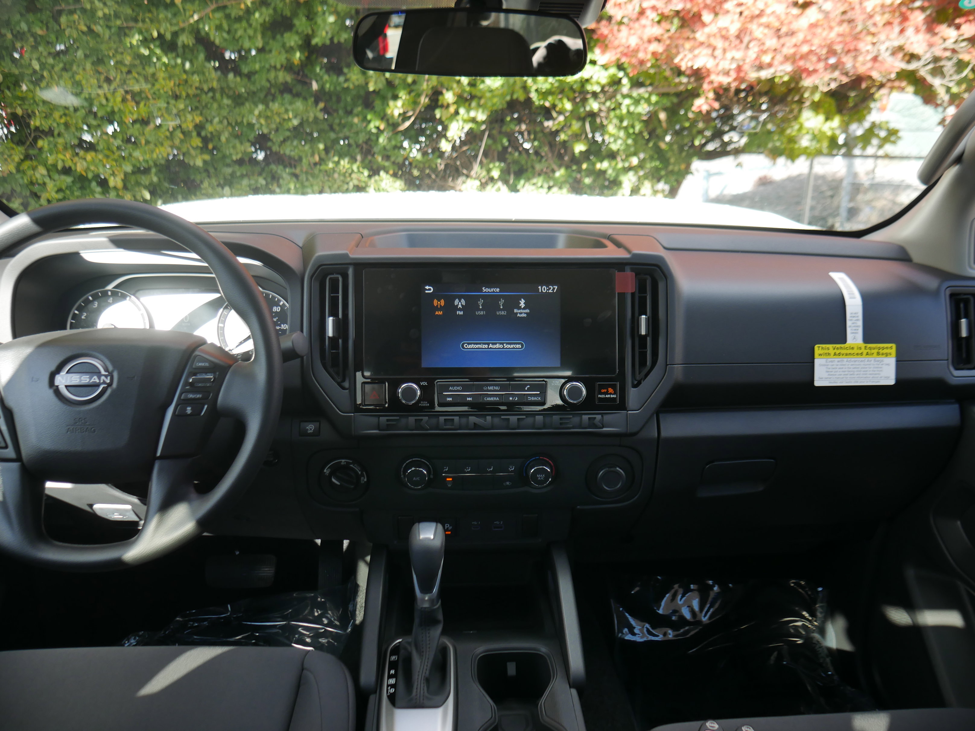 New 2026 Nissan Frontier S image 9