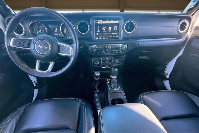 Used 2022 Jeep Wrangler Unlimited Sahara w/ Cold Weather Group image 16