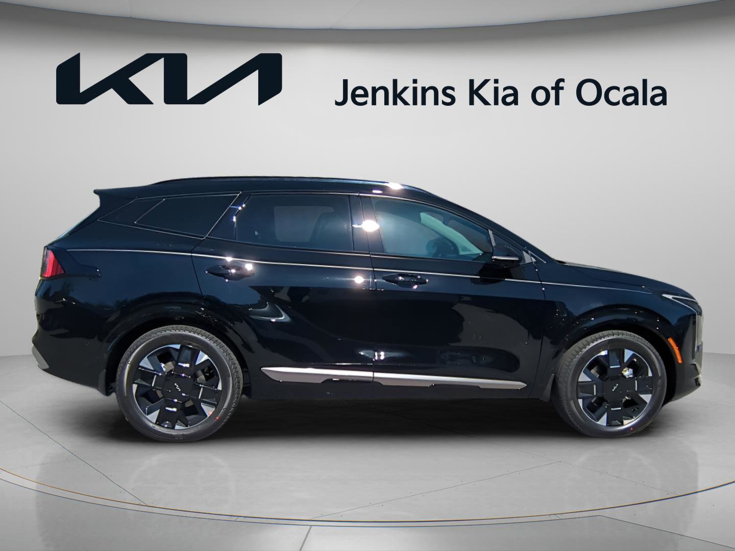 New 2026 Kia Sportage SX FWD image 2