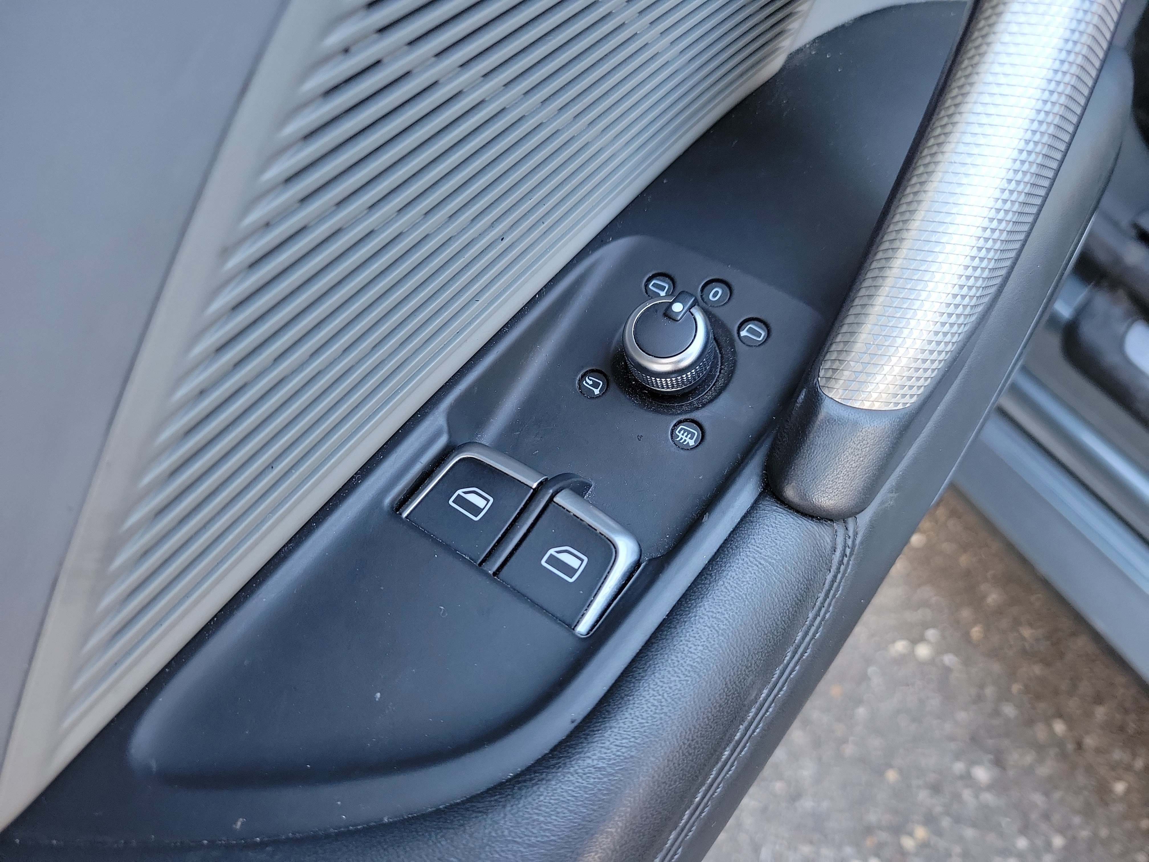 Used 2016 Audi TT 2.0T w/ Technology Package image 26