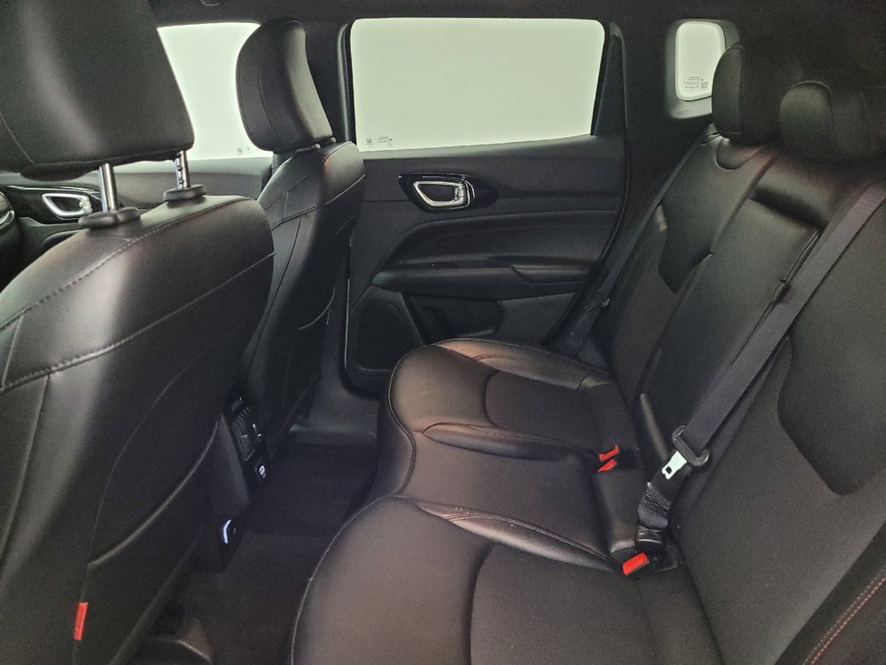 Used 2024 Jeep Compass Trailhawk image 18