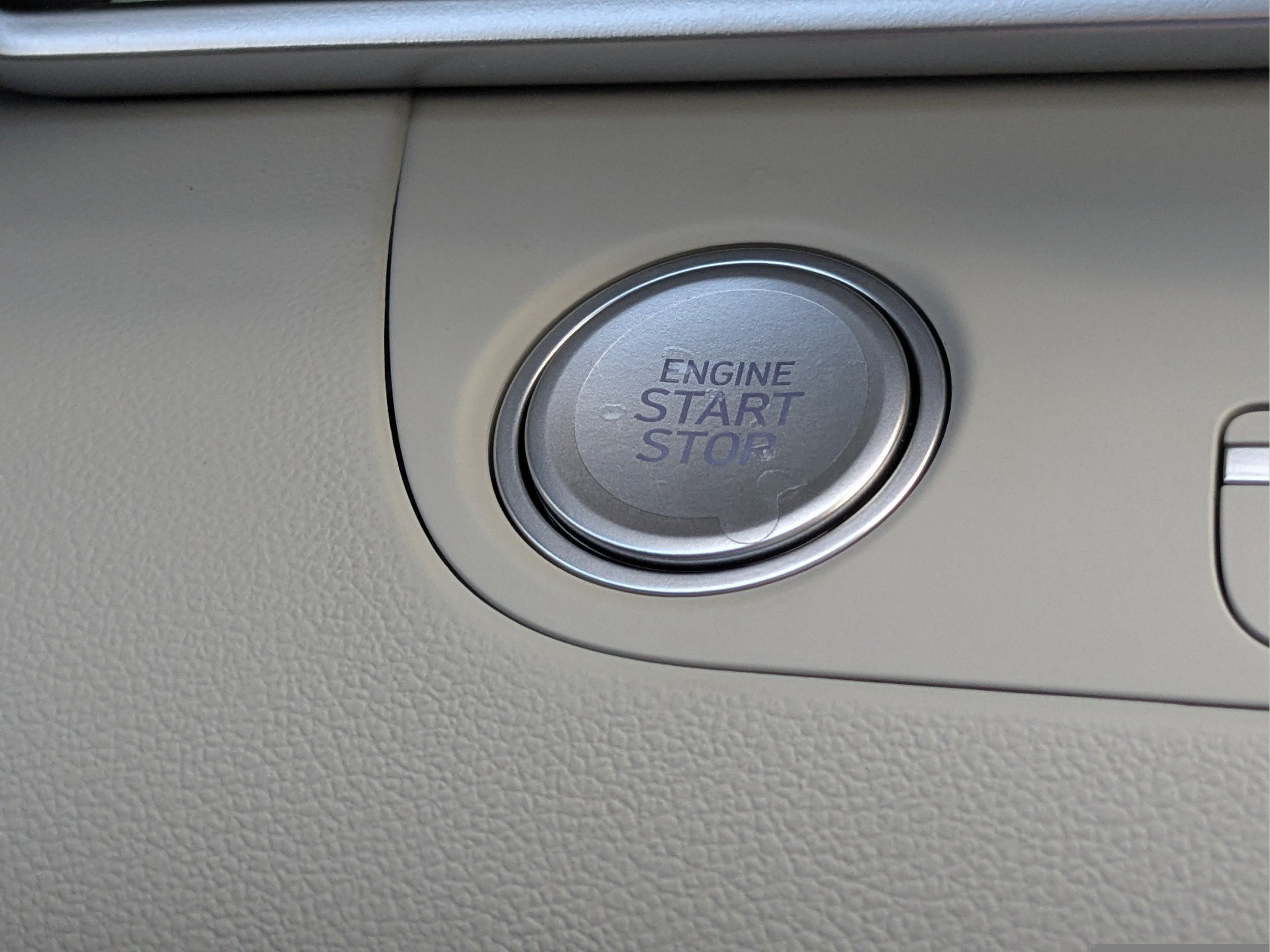 New 2026 Hyundai Elantra Limited FWD image 31