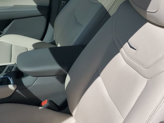 Certified 2023 Cadillac XT5 Premium Luxury FWD image 26