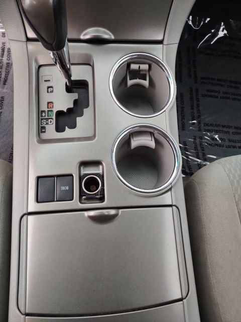 Used 2010 Toyota Highlander 2WD image 14