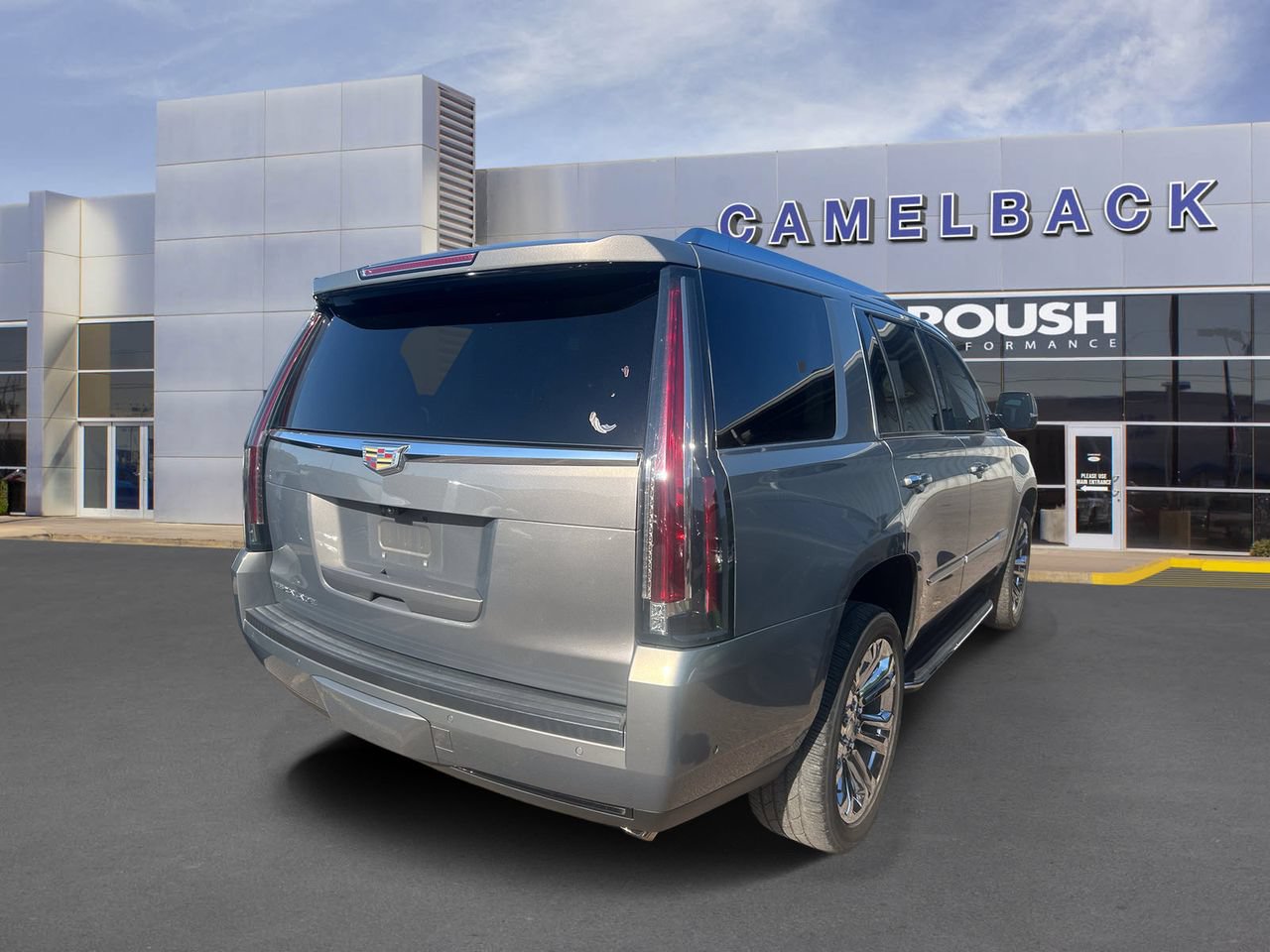 Used 2019 Cadillac Escalade Luxury w/ LPO, Radiant Package AWD/4WD image 5