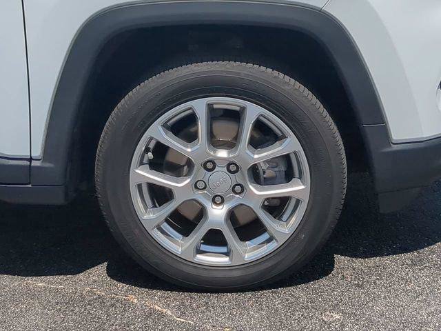 Certified 2023 Jeep Compass Latitude AWD/4WD image 11