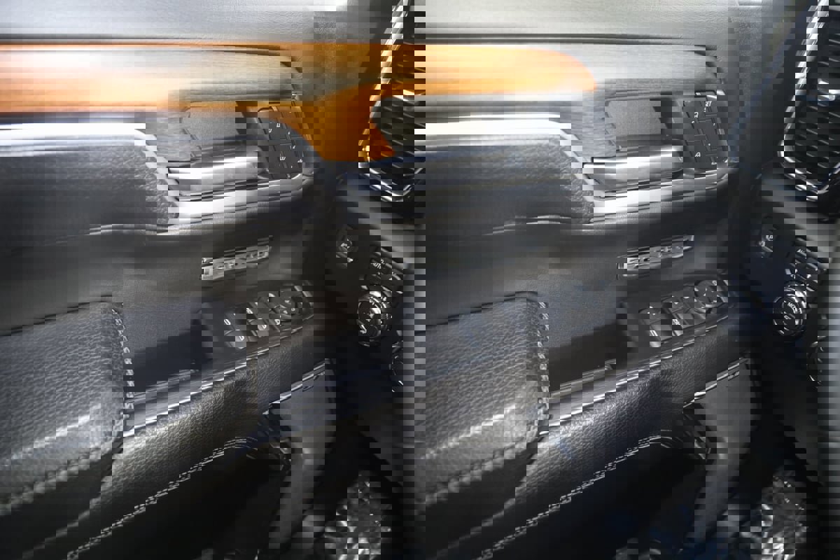 Used 2023 GMC Sierra 1500 Denali image 32