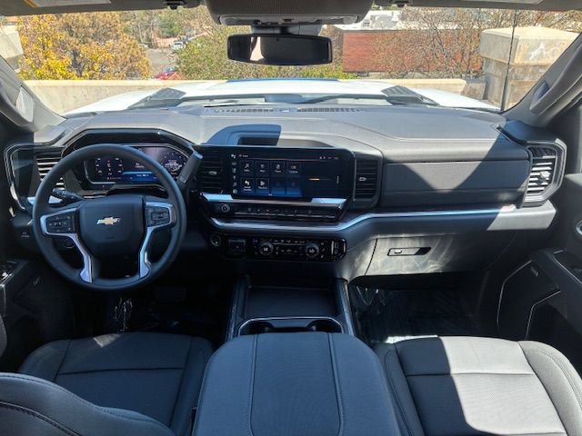 New 2026 Chevrolet Silverado 3500 LTZ w/ LTZ Convenience Package AWD/4WD image 15