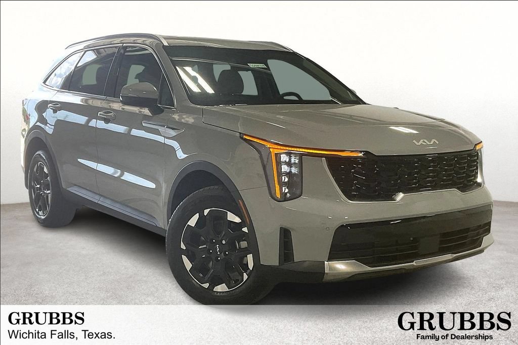 Used 2025 Kia Sorento S AWD/4WD image 1