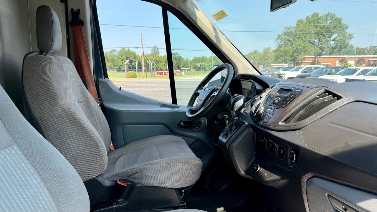 Used 2019 Ford Transit 250 148 High Roof Extended RWD image 12