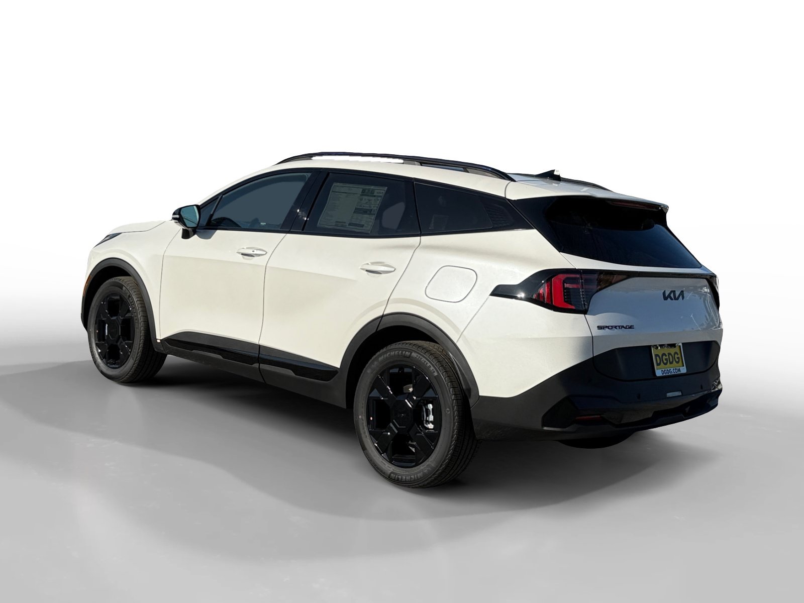 New 2026 Kia Sportage X-Line AWD/4WD image 3